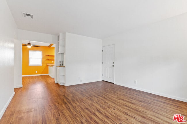 Photo - 3621 Kalsman Dr Unit 4