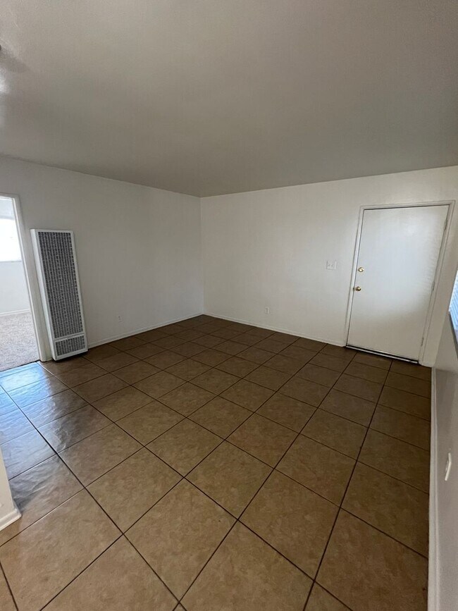 Photo - 2577 Broadway Unit 2577