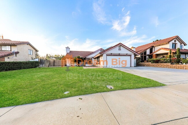 Photo - 12365 Marquette Ct