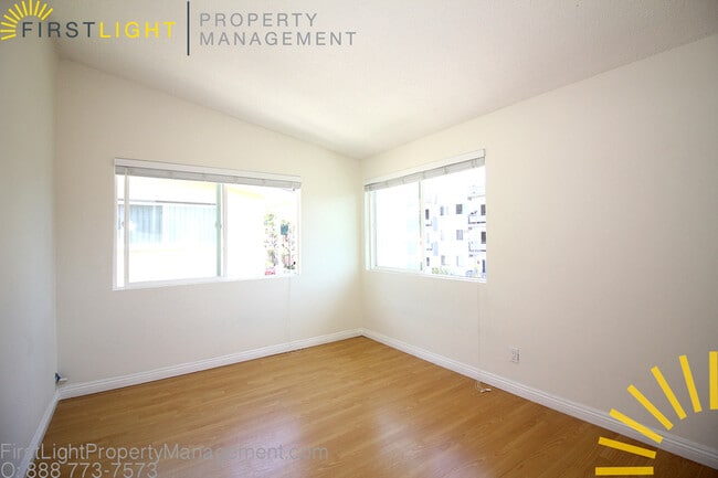 Photo - 503 Avenue G - Ave