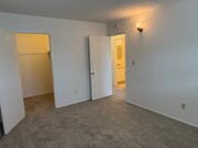 Photo - 2324 England St Unit C