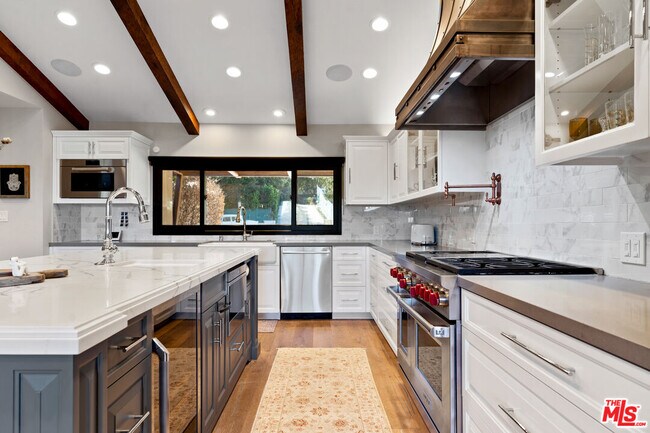 Photo - 4920 Llano Dr