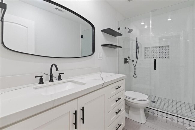 Photo - 14915 W San Fernando Mission Blvd