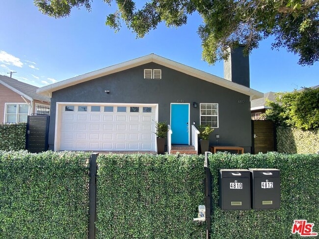 Photo - 4810 Pickford St