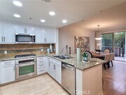 Photo - 931 E Walnut St Condo Unit 206