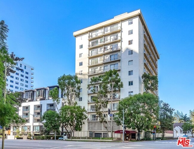 Photo - 10751 Wilshire Blvd Unit #909