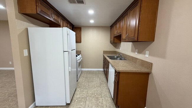 Photo - Two Bedroom One Bathroom Apartment in San Bernardino! Unit 3