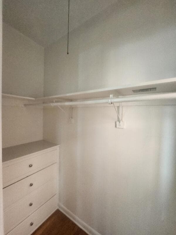 Photo - 4023 W 6th St