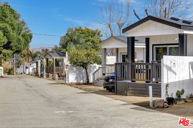 Photo - 17650 Grand Ave House