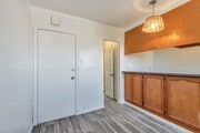Photo - 847 W 43rd St Condo