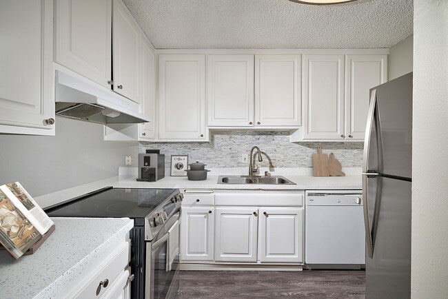 Mission Arbor Apartments - Mission Arbor Apartments
