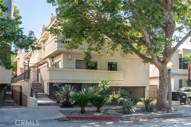 Building Photo - 14450 Benefit St Unit 2