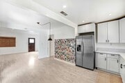 Photo - Charming Pasadena Duplex – Upstairs Unit