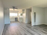 Photo - 2250 N Frederic St Unit D