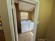 Photo - 782 Lewis St