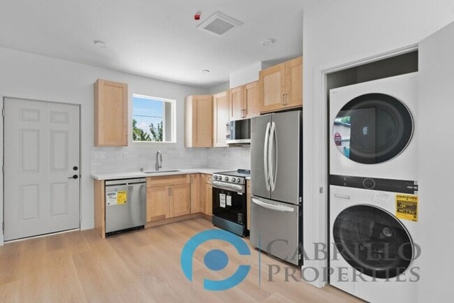 Photo - 3516 Oak Glen Ln