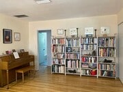 Photo - 811 W Clark St