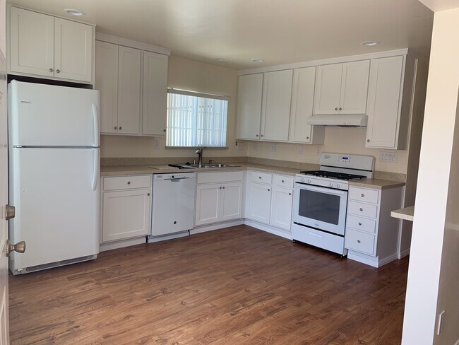 Photo - 524-526 Delaware Street Unit 526