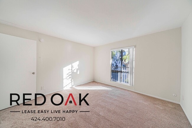 Photo - 5204 Yarmouth Ave Unit 108