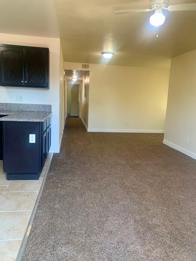 Photo - 124 E 108th St Unit 124