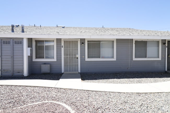 Building Photo - 13576 Algonquin Rd Rental