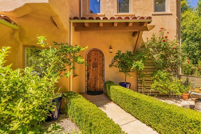 Photo - In the heart of town