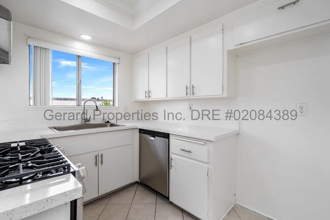 Photo - 7242 Toulouse Dr Unit #3