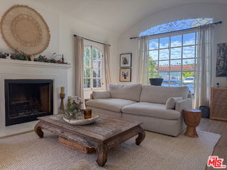 Photo - 316 S Wetherly Dr