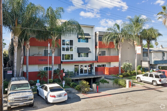 Primary - Jaclyn Terrace Apartments