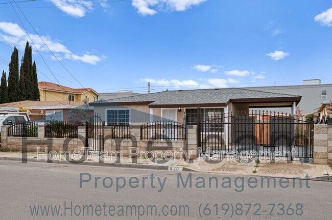 Photo - 820 Harris Ave