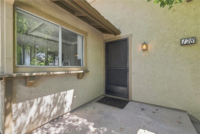 Photo - 128 Clearbrook
