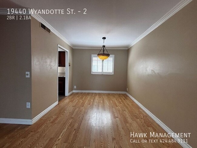 Photo - 19440 Wyandotte St