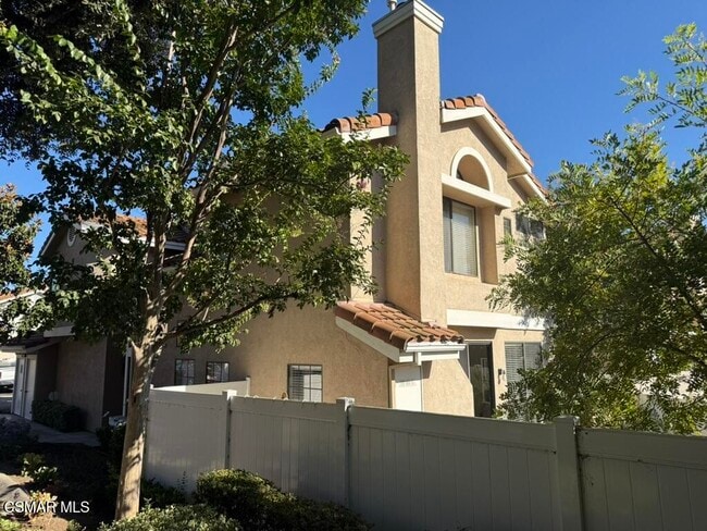 Photo - 429 Dante Way