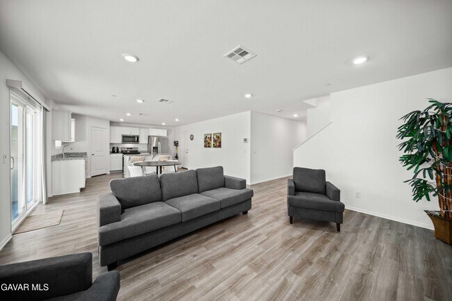 Photo - 4244 W Ave J4