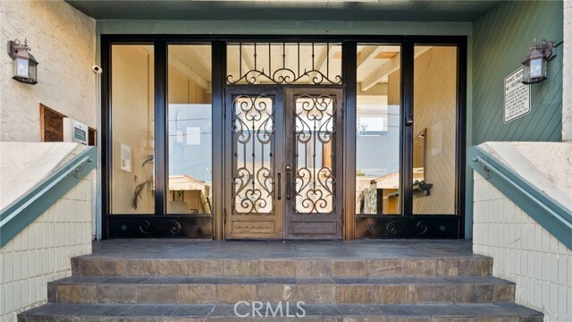 Building Photo - 550 W Regent St Unit 302