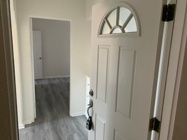 Photo - 621 N Coronado St Unit 7