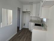 Photo - 1042 W Vernon Ave Unit 1042