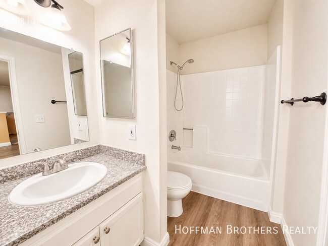 Photo - 9233 Van Nuys Blvd Unit 103
