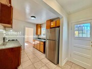 Photo - 428 1/2 North Kingsley Drive