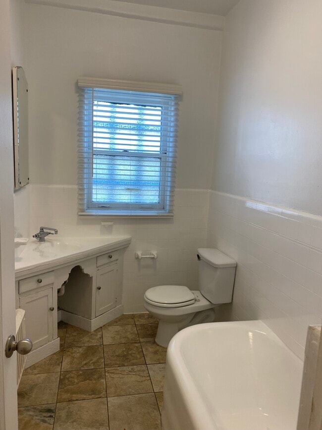 Photo - Chateau Alto Nido Apartments