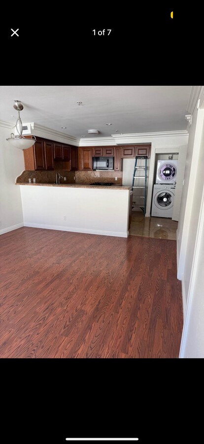 Photo - 1316 N Columbus Ave Unit 202