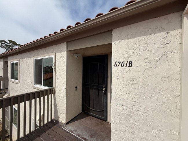 Stunning 2B/2.5BA Townhome in Carlsbad w/ ... - Stunning 2B/2.5BA Townhome in Carlsbad w/ ...