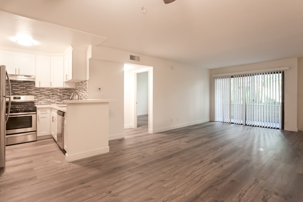 3D Tour - Bakman Apartments
