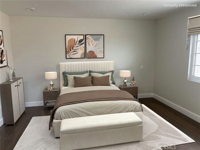 Photo - 2345 W 232nd St