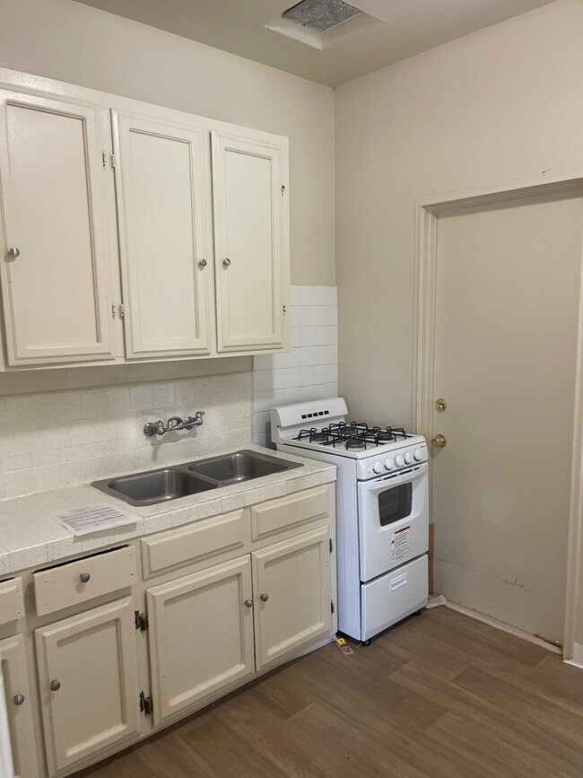 Photo - 4124 C St Unit A