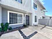 Photo - 1380 W 48th St