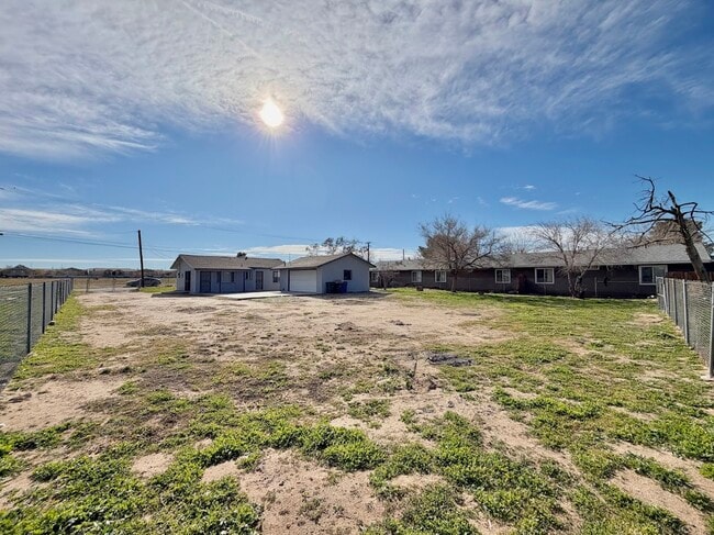 Photo - 11366 Chamberlaine Way