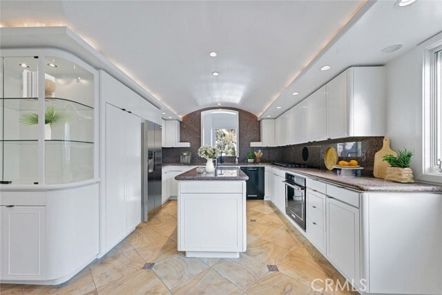 Photo - 411 Goldenrod Ave