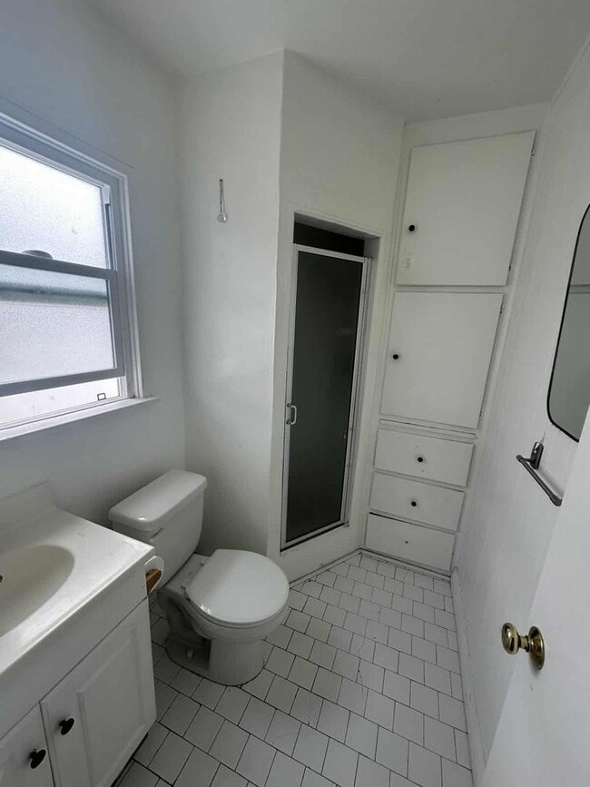 Building Photo - 312 Rosecrans Ave Unit 3619
