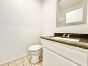Photo - 5139 W Maplewood Ave Apartment Unit 5139